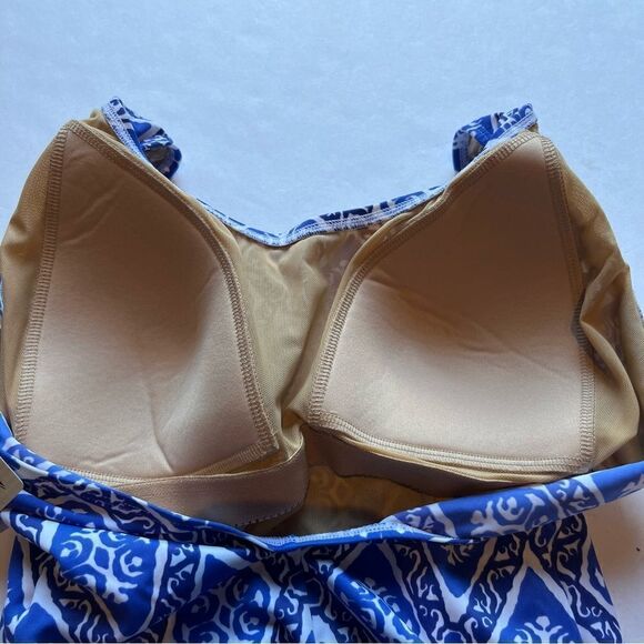 L.L. Bean Women's Sun Blocking One Piece Tank Swim Suit Blue/Wht Print 12 Long - Picture 4 of 13